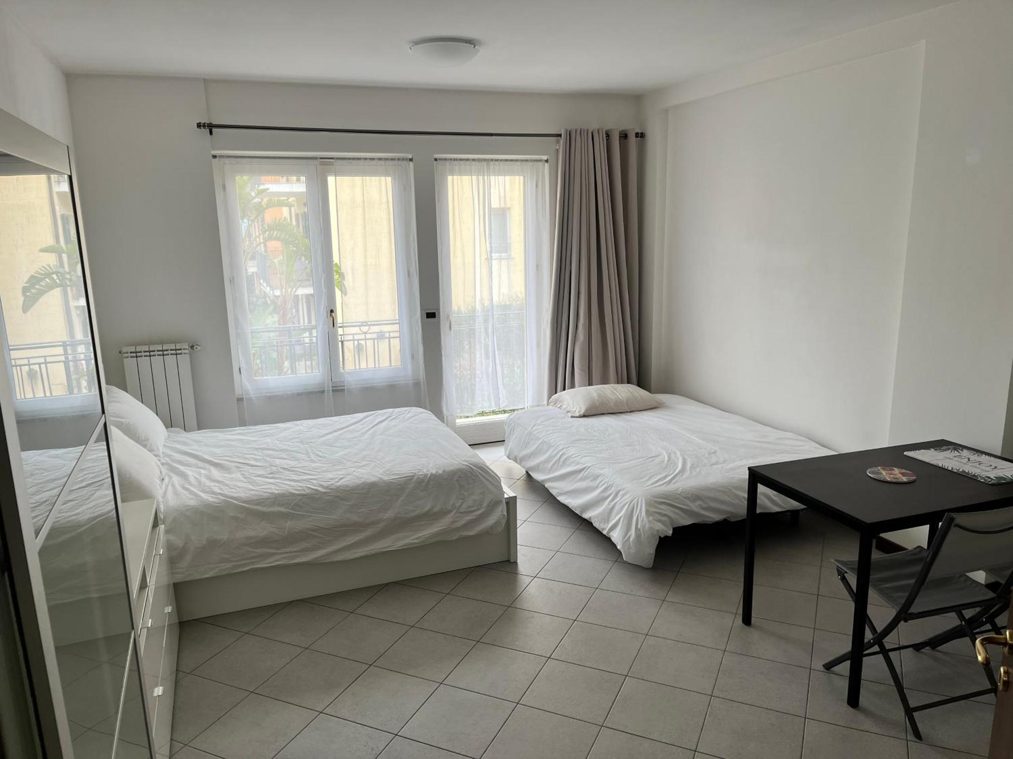 Studio Mer Piscine Cala Di Sole Imperia Italie Mono Locale Une Seule Piece المظهر الخارجي الصورة