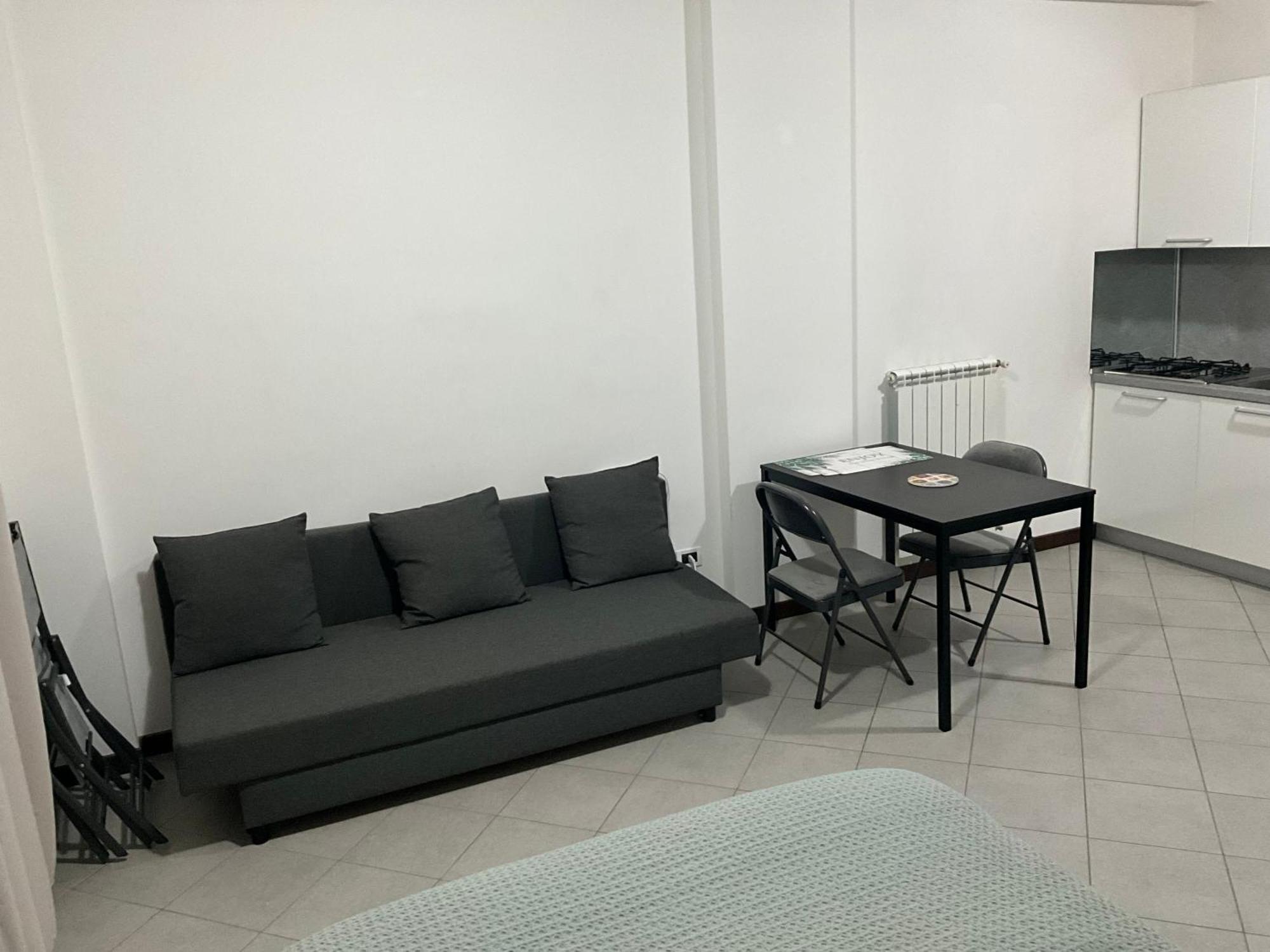 Studio Mer Piscine Cala Di Sole Imperia Italie Mono Locale Une Seule Piece المظهر الخارجي الصورة